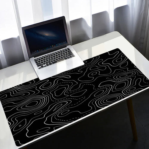 Strata – grand tapis de souris noir - Desk&Co – Accessoires de bureau & tapis de souris premium